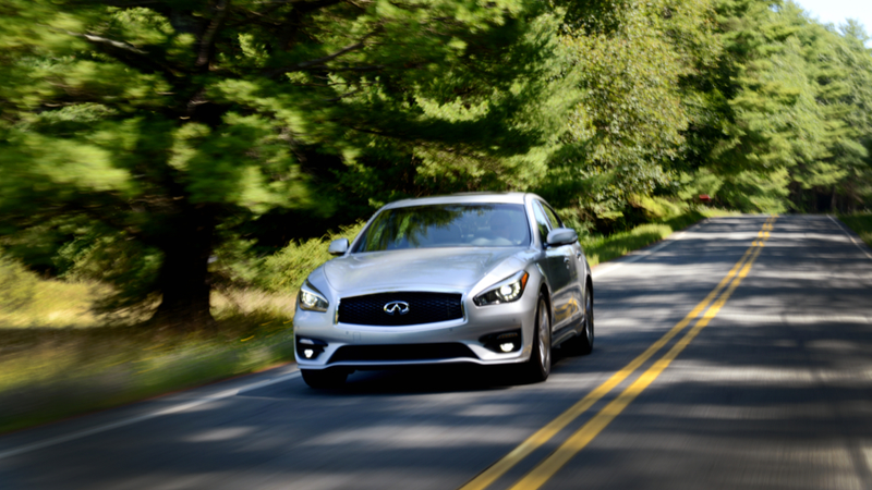 Illustration for article titled The Infiniti Q70 Is A Big Yacht That Is Still Better Than You Think